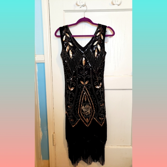 20s Flapper Dress - Picture 2 of 5